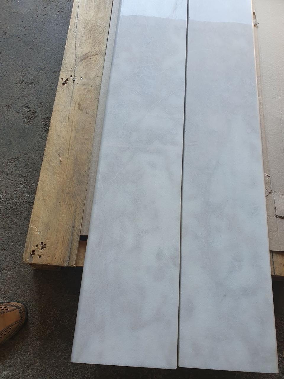 Підвіконня мармуровий глибина 25 см